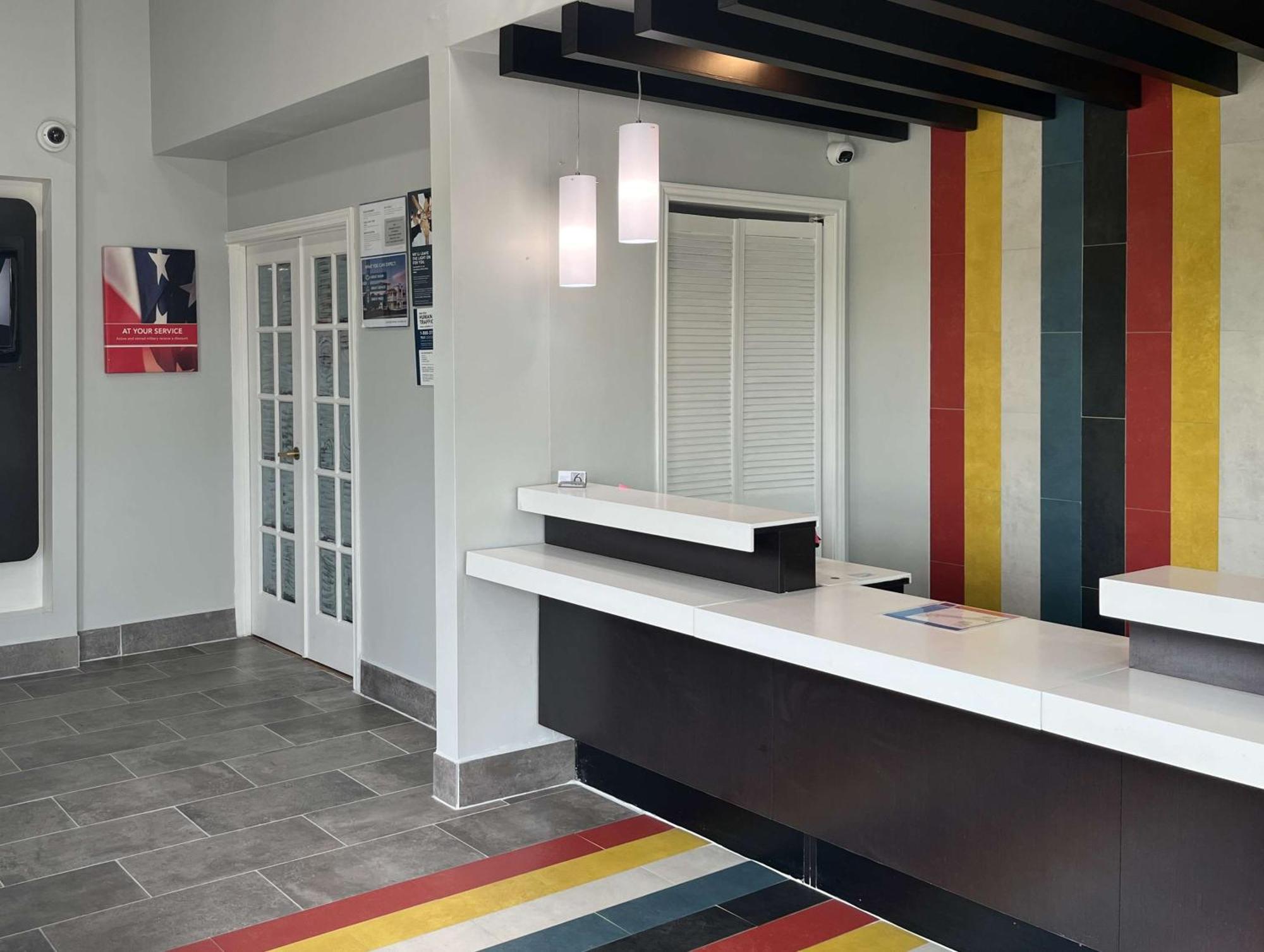 Motel 6 Seguin Tx Екстериор снимка